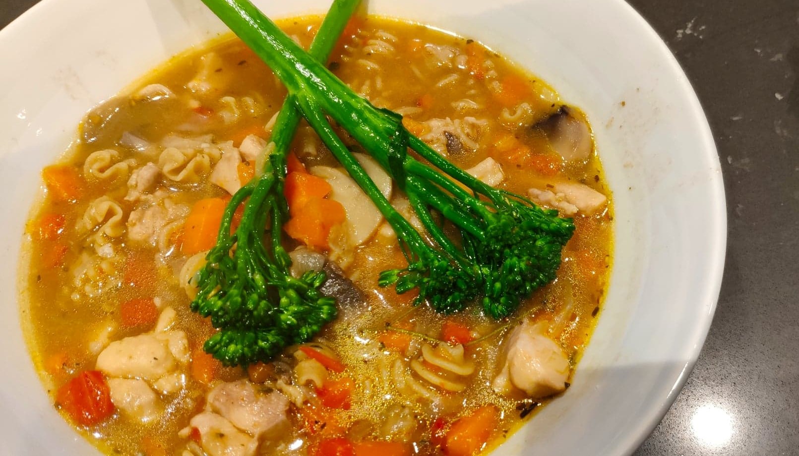 Chicken & Vegetables Broth with Pasta - Vanilla Palate